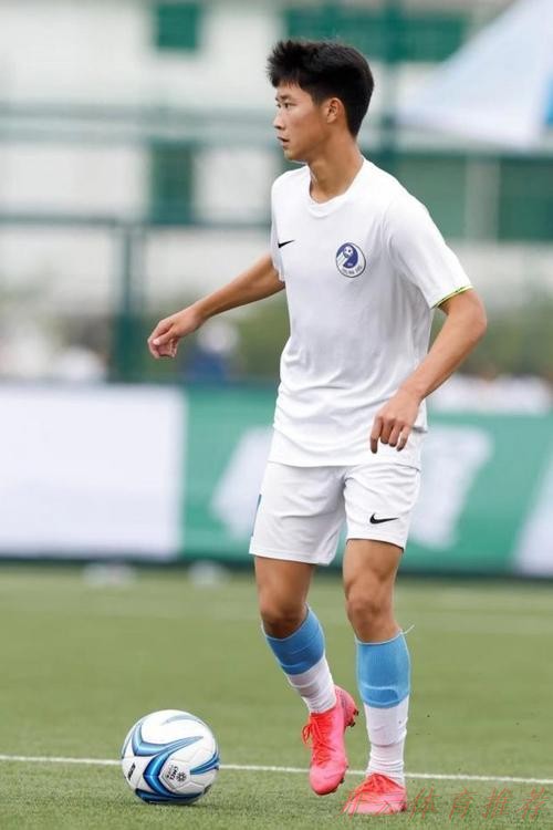 世界杯赛程，开云体育：杨铭锐，从车库走出来的国少前锋